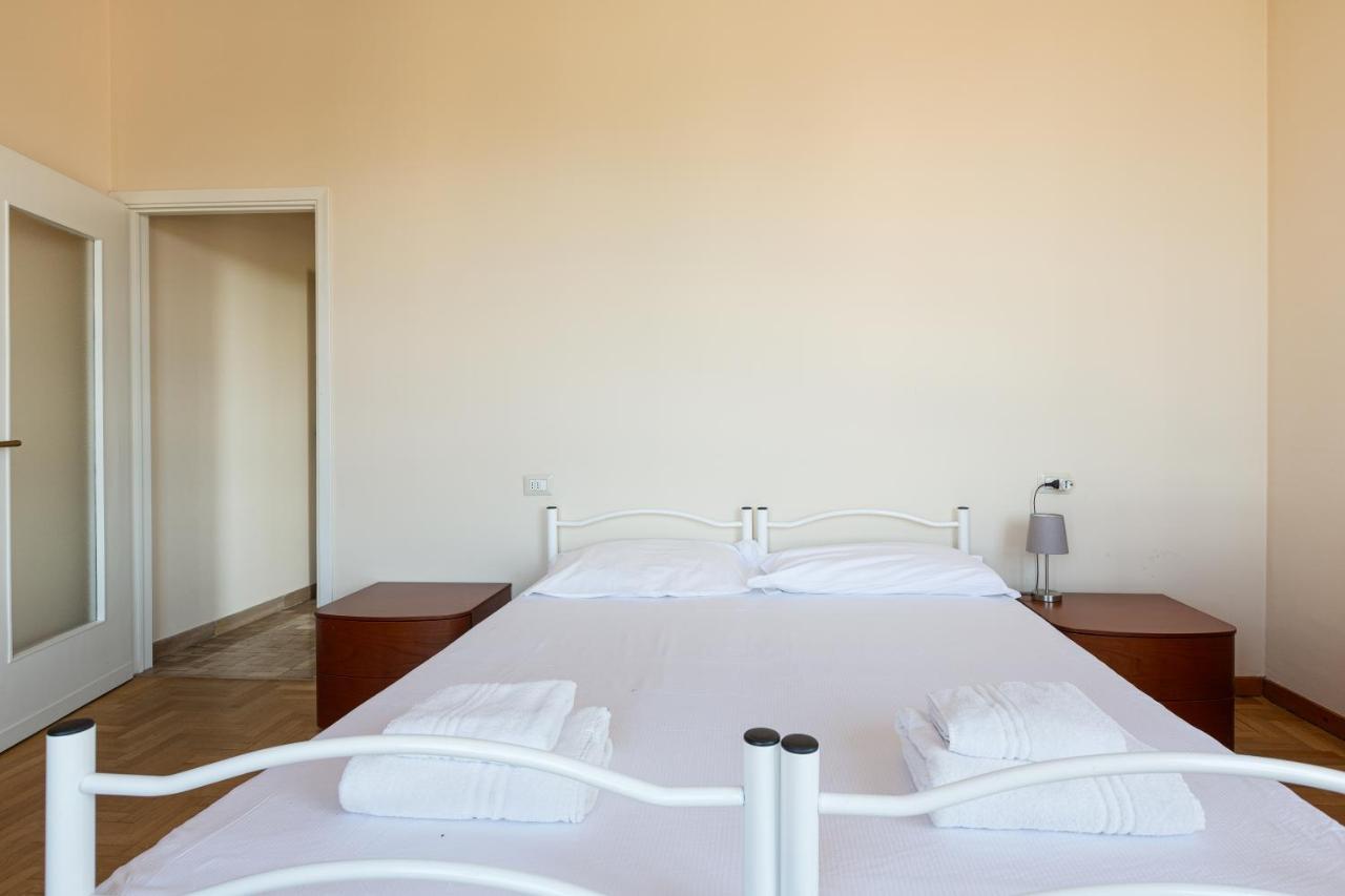 Appartamento - Roomy 300 M From M3 Affori Fn!
